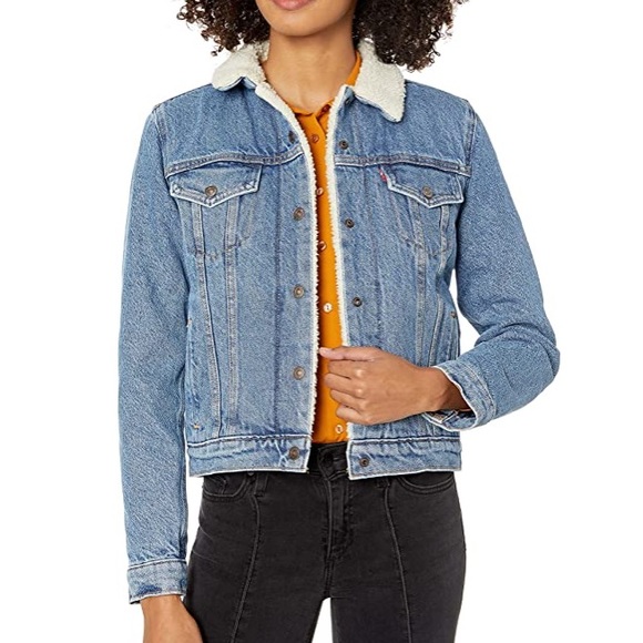 Levi’s Trucker Jacket - Picture 1 of 8